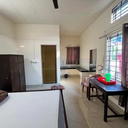 Atithya Lodge Γουβαχάτι Εξωτερικό φωτογραφία
