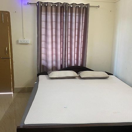 Atithya Lodge Γουβαχάτι Εξωτερικό φωτογραφία